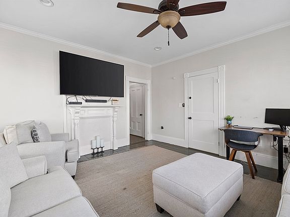 4th image of 143 North St #1