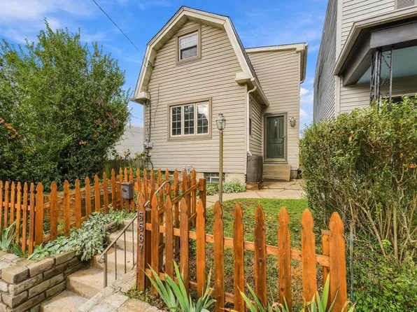 5567 Camelia St, Pittsburgh, PA 15201