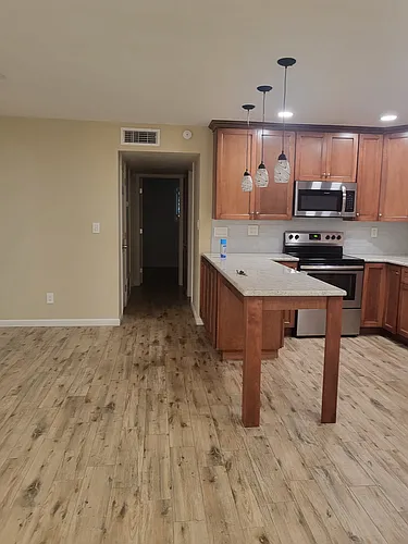 5525 E Thomas Rd Photo 1