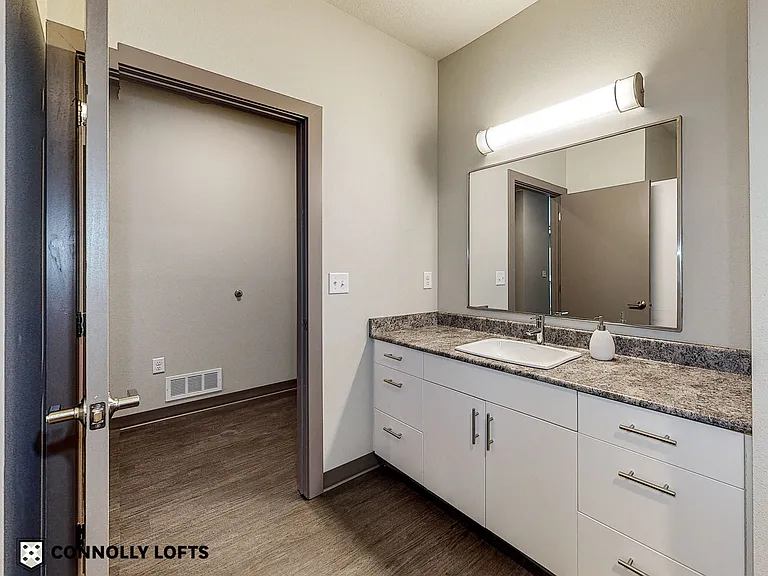 Connolly Lofts — Photo 12