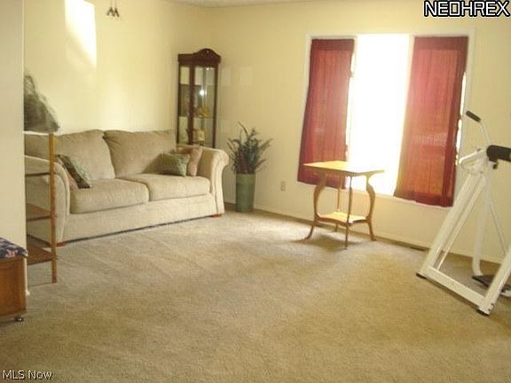 4th image of 19575 Fair Isle Way