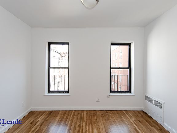 2nd image of 1592 2nd Ave #5RS