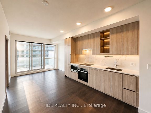 3rd image of 27 McMahon Dr #1107