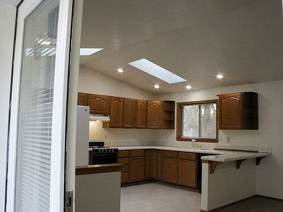 3rd image of 26914 NE 144th Pl