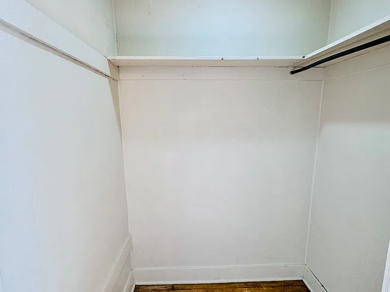 310 N Van Buren St #4 — Photo 9