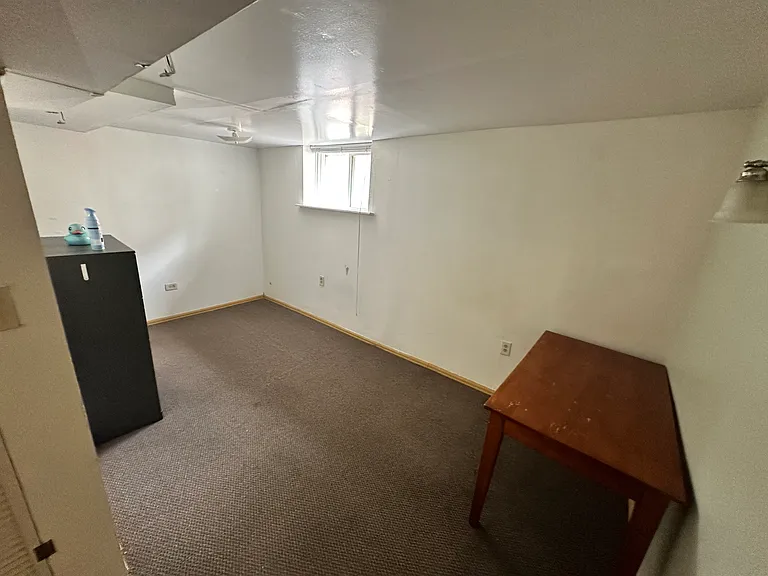 324 E Uintah St — Photo 14
