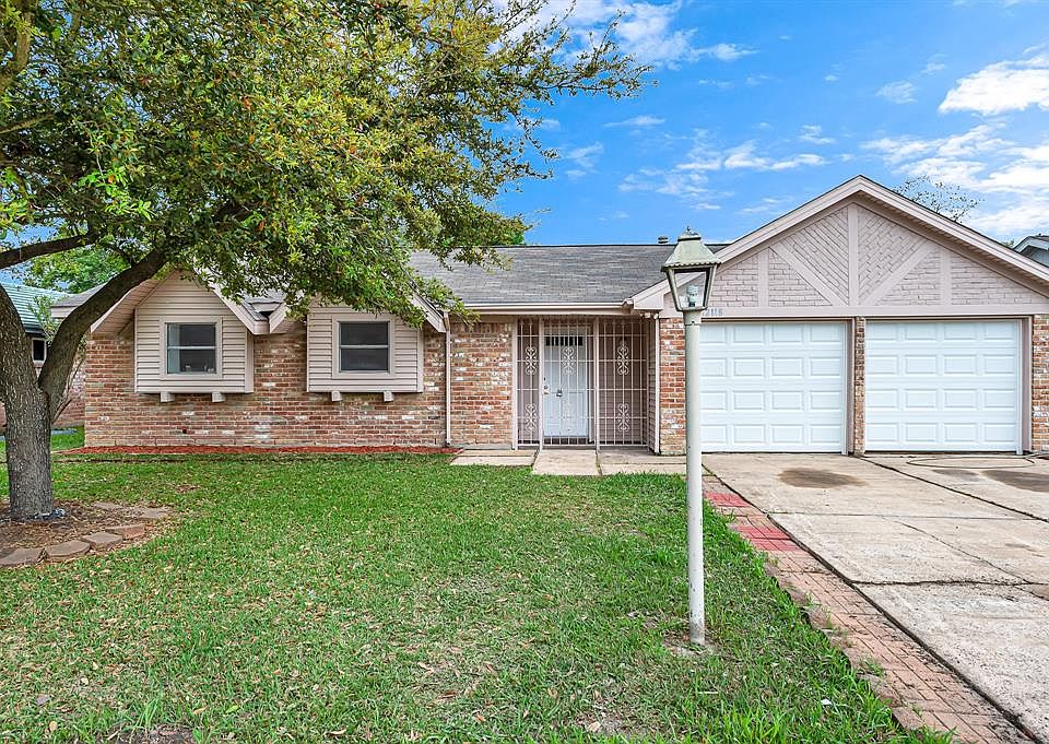 1st image of 12118 Corona Ln
