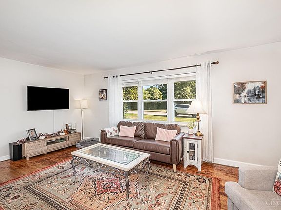 4th image of 3593 Sandal Ln
