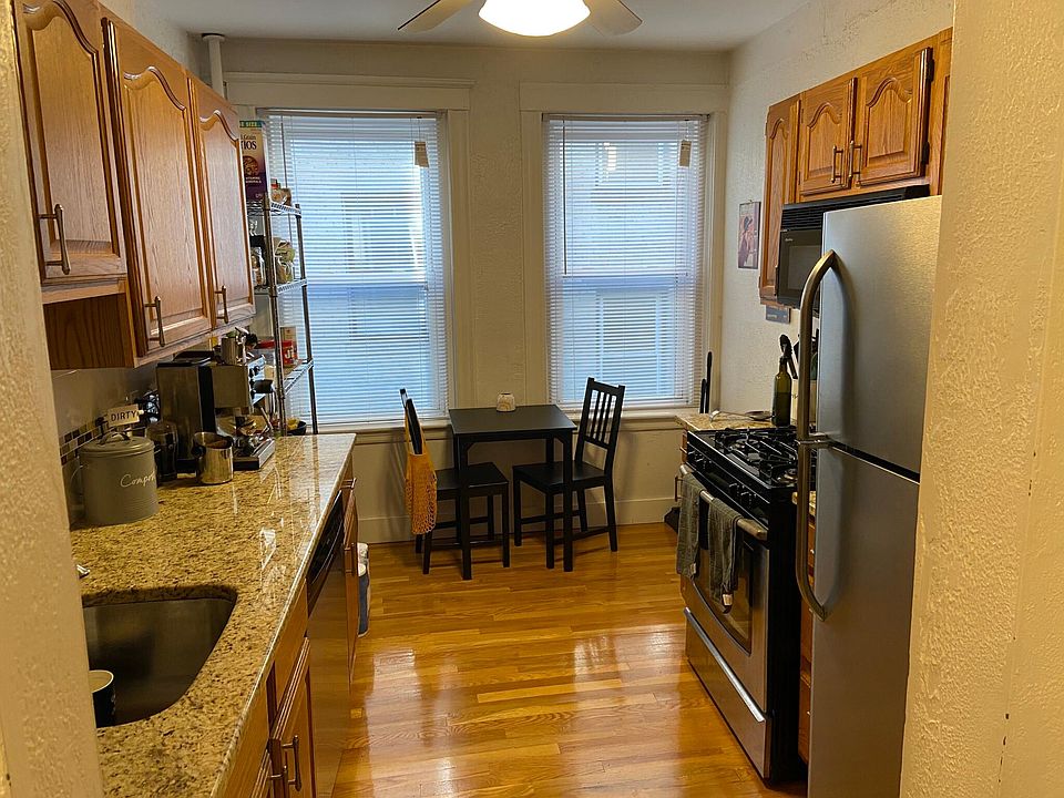 1st image of 1750 Commonwealth Ave APT 9