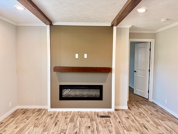 5th image of 3678 Finley Ridge Rd