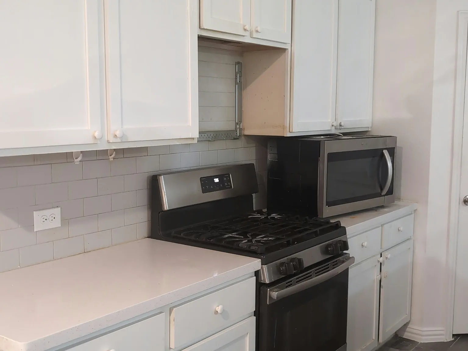 Rosewood — Photo 4