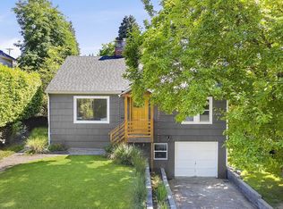 4036 SE Schiller St, Portland, OR 97202