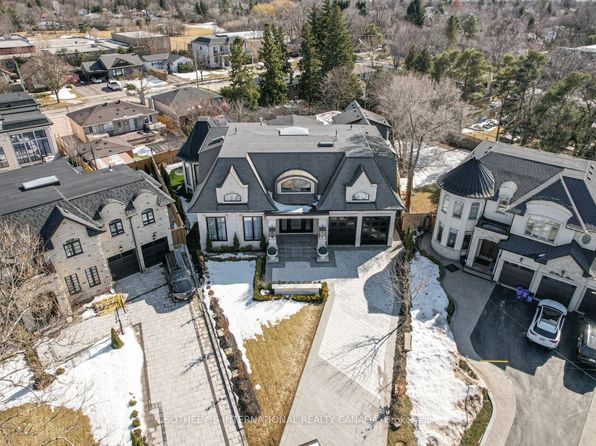 168 Oliver Pl, Oakville, ON L6H 1K8