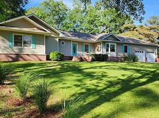 718 Durden Ct, Prattville, AL 36067