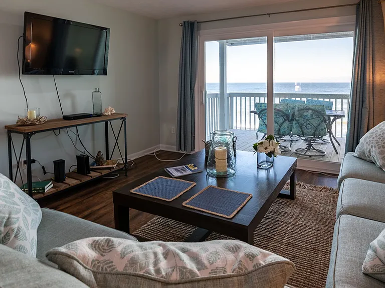2105 Surfrider Ct — Photo 8