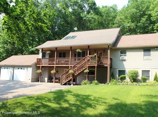 146 Root Hollow Ln, Monroe Township, PA 18657