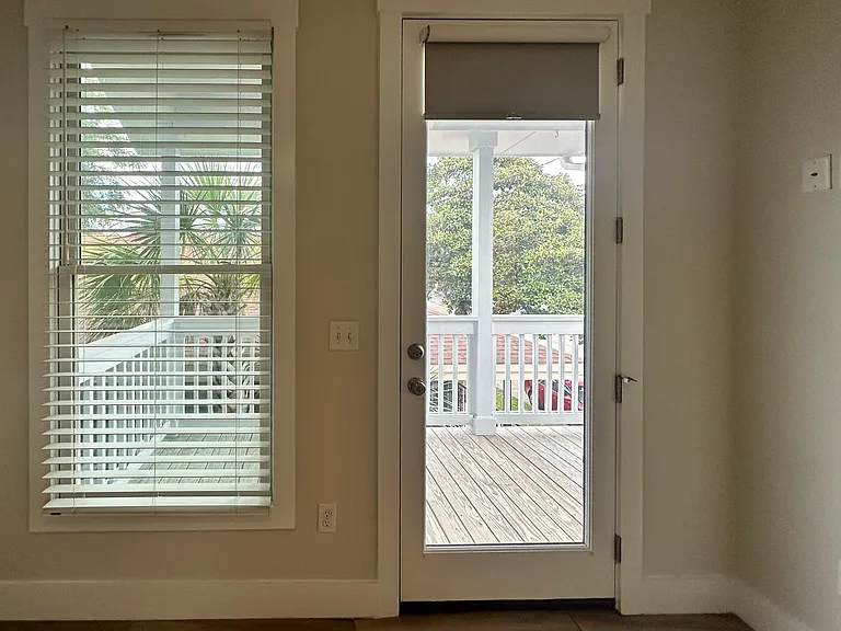 1415 Abercorn St — Photo 19