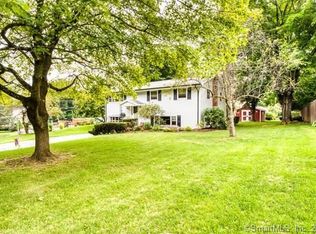 107 Vining Hill Rd, Southwick, MA 01077