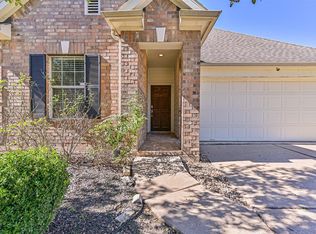 2006 Plantain Lily Ct, Pearland, TX 77581