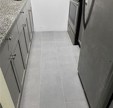 2nd image of 13605 NE 3rd Ct #410