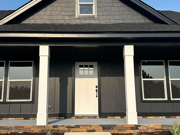 3rd image of 3664 Cypress Tree Ln
