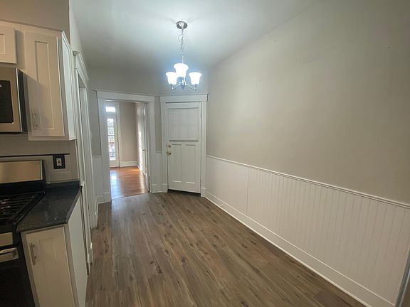 5th image of 1531 McCausland Ave #1S
