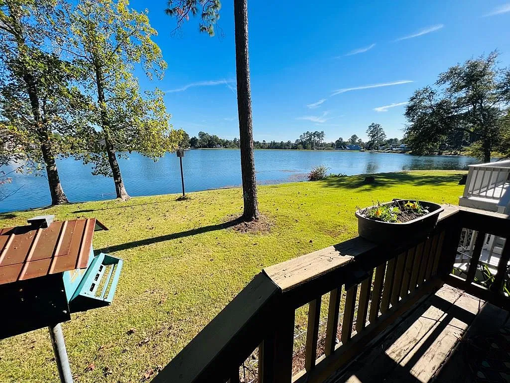 3 bed, 1367 sqft, $1,850 — Photo 3