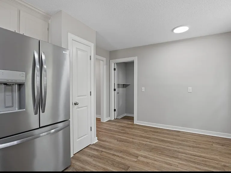 309 Rippling Stream Rd — Photo 5