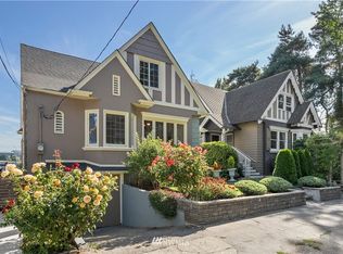 2428 Boyer Ave E, Seattle, WA 98112