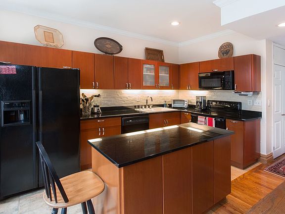 3rd image of 199 Garfield Pl #3B