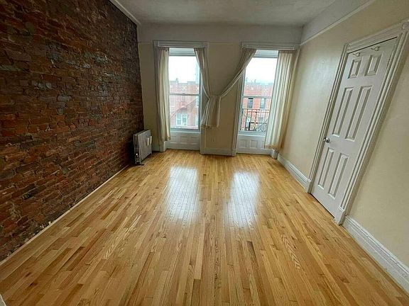 4th image of 139 Rogers Ave APT 4C