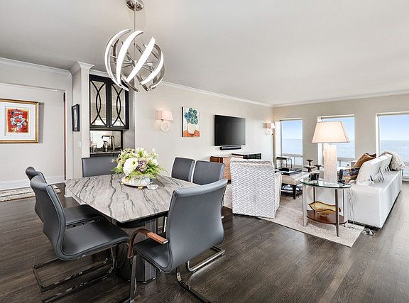 3rd image of 1100 N Lake Shore Dr APT 14B