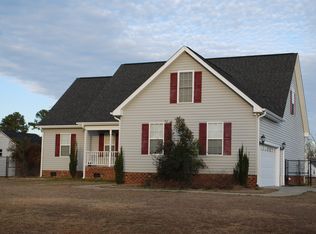 109 Kirby Dr, Pikeville, NC 27863
