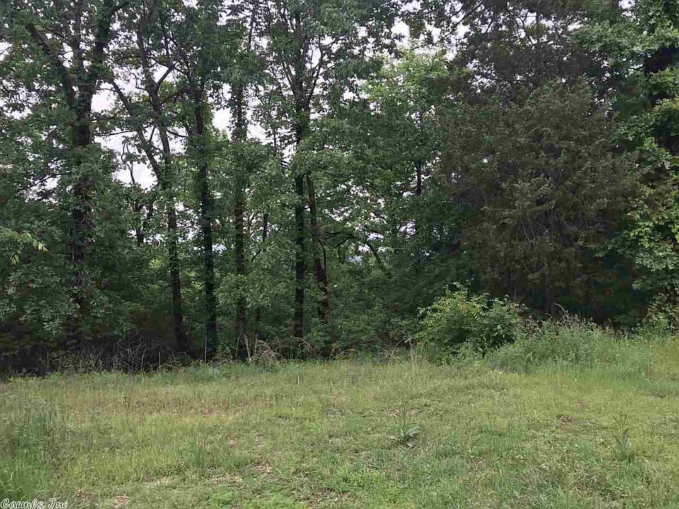 1st image of 28 W River Heights Est