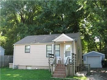 1st image of 1415 N 29th St