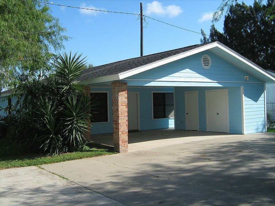 COVERED PARKING, EXTRA STORAGE