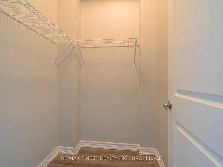630A Princess St #501 — Photo 7