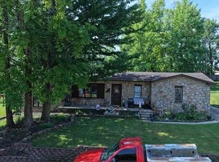 1017 Sunset Dr, New Castle, IN 47362