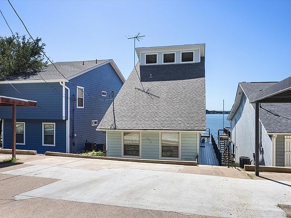 2nd image of 6418 Carol Ct