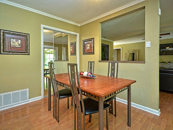4th image of 10002 Faylin Dr