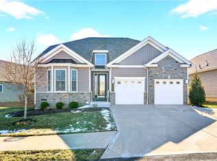 129 Liberty Blvd, Canonsburg, PA 15317