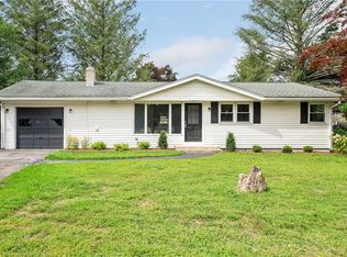 1930 Mendon Rd, Cumberland, RI 02864