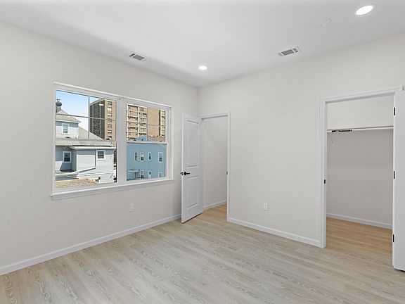 3rd image of 22 Hillman St #2