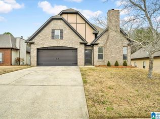 2023 Shamrock Ln, Moody, AL 35004