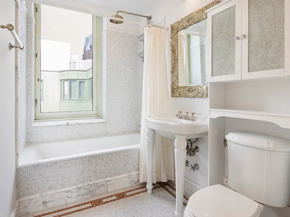 1 Central Park South image 10 of 13