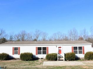19 River Breeze Ln, Louisa, VA 23093