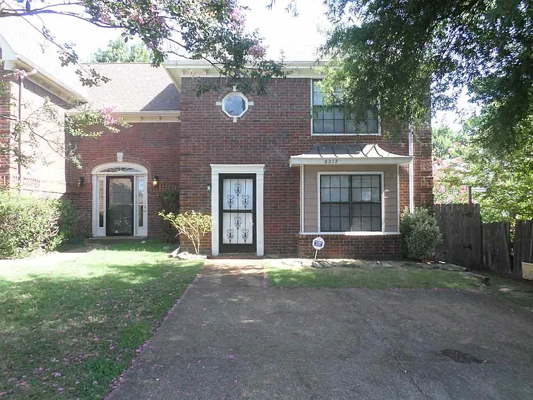 8212 Cotton Patch Dr — Photo 1