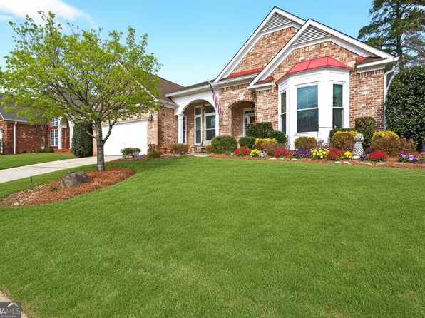 327 Fairways Dr, Macon, GA 31220