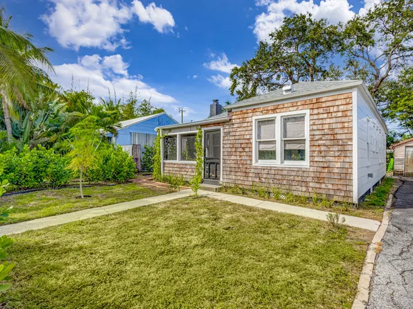 104 E 22nd Court E, Riviera Beach, FL 33404