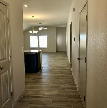 2nd image of 13812 Sky Harbor Ave